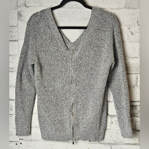 Dynamite Deep V-Neck Low Back with Functional Zipper Knit Sweater - Picture 2 of 8